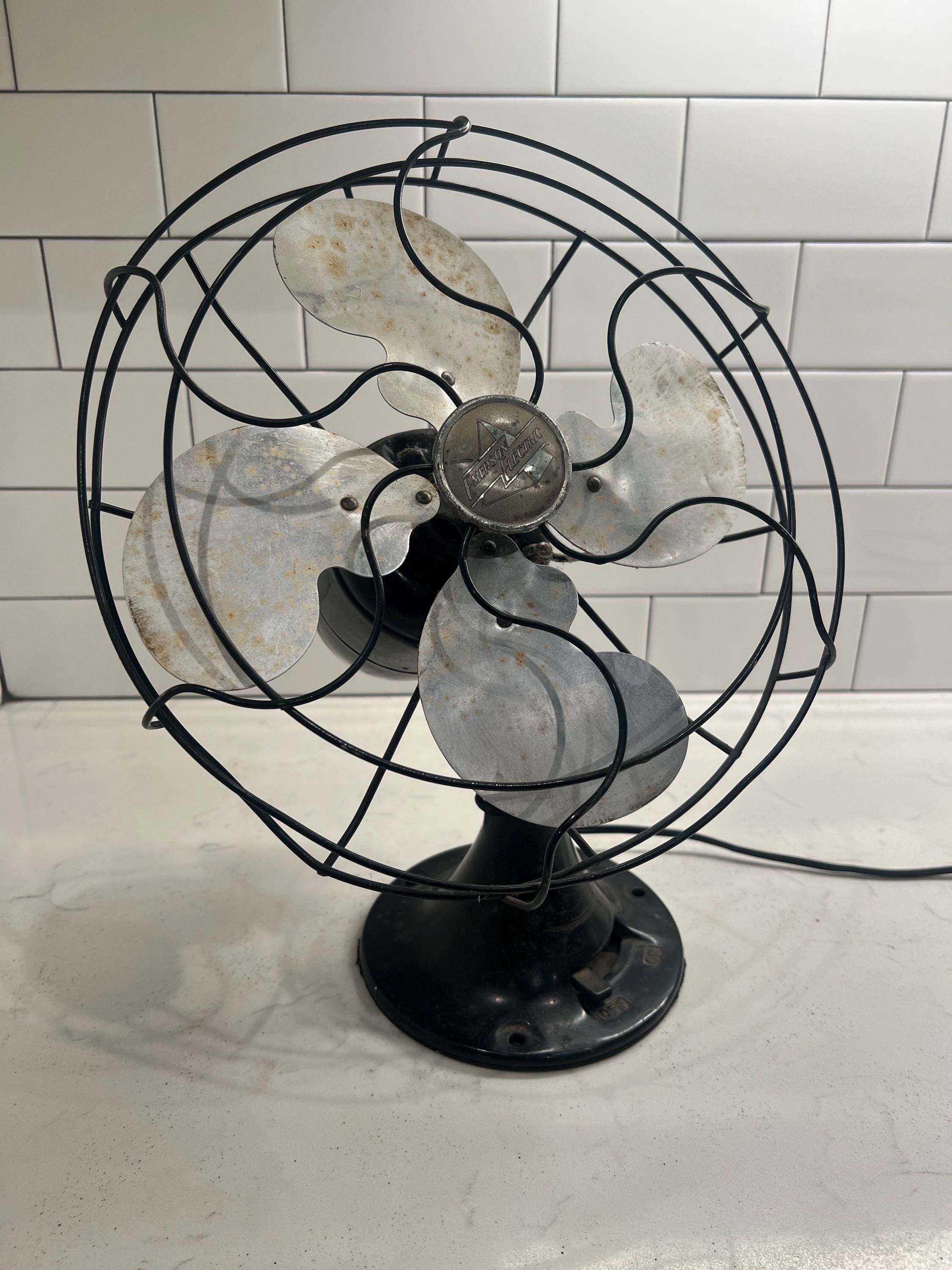 ヴィンテージ Torcan レトロ扇風機 886P-4 / カナダ製 インテリア ヴィンテージ Torcan レトロ扇風機 886P-4 / カナダ製 インテリア