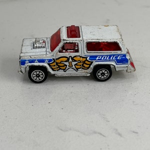 Vintage 1981 Police Kenner Fast 111’s Cruiser Bruiser White Chevy Blazer