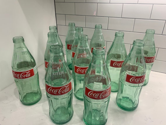Coca-Cola Bottle - 8 oz Dimensions & Drawings