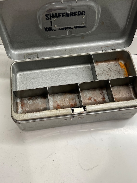 Vintage Lit-ning Metal Cash Box Fishing Tackle Box Silver Aluminum Box 
