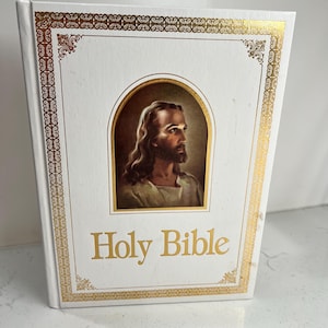 Vintage King James Holy Bible 1971 Family Record Red Letter Edition Royal Publishers