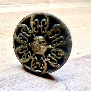 Vintage Cabinet Knob MCM Brass Floral Swirls Rehab Decor, Round 1.5” Brass Vintage Drawer Knobs Replacement Pulls Furniture Flipper