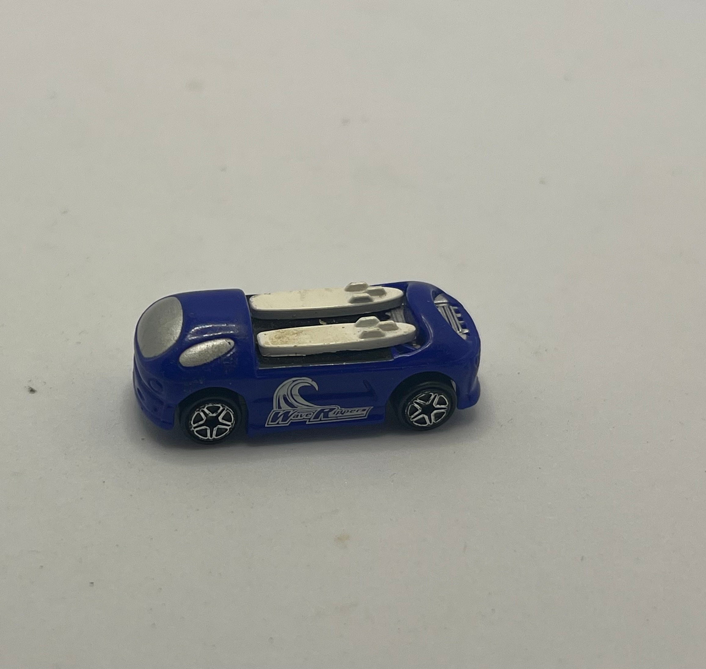 Hot Wheels Atomix Highway 35 World Race Wave Rippers Deora Hot Wheels Atomix Highway 35 World Race Wave Rippers Deora