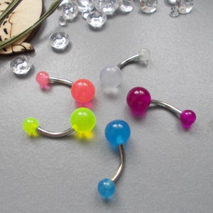 Pack of 5 Glow in Dark Acrylic Balls with Surgical Steel Belly Bars Choose Bar Length, 6mm,8mm,10mm,12mm,14mm,16mm,18mm,20mm,22mm,25mm