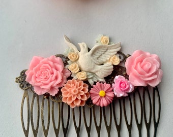 Flower hair comb, decorative hair comb, hair comb, wedding hair comb, flower hair piece, filigree hair comb, bridal hair comb, vintage style