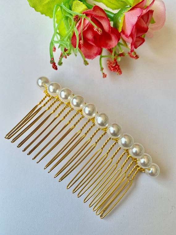 Bridal Hair Comb: Classic Pearl Wedding Hairpiece, elegant hair