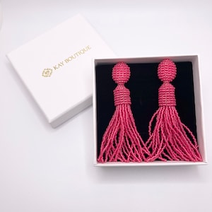 Pink Oscar de la Renta Style Tassel Stud Dangle Earrings Magenta Fringe Beaded Long Elegant Statement Linear Earrings For Special Occasion
