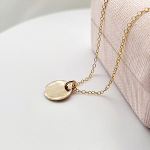 14K Gold Filled Hammered Disc Pendant Layering Necklace Trendy Jewelry Jewelry Canada Gift Boxed image 1