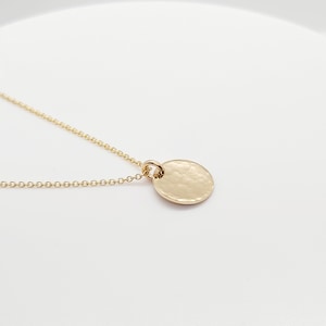 14K Gold Filled Hammered Disc Pendant Layering Necklace Trendy Jewelry Jewelry Canada Gift Boxed image 2