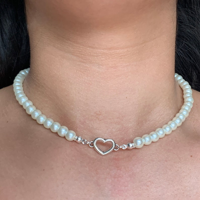 Y2K Pearl Choker Necklace with Heart Charm | Etsy