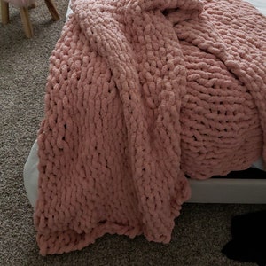 Chunky chenille Blankets