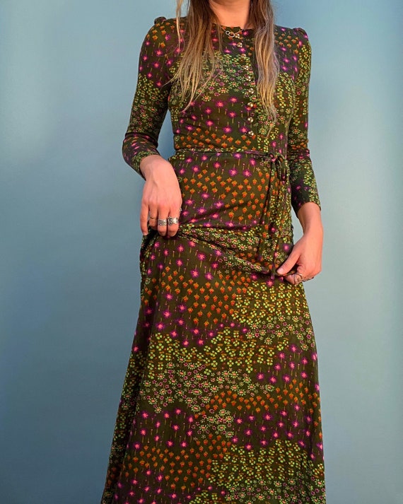 Vintage 1970s Groovy Green Maxi Dress