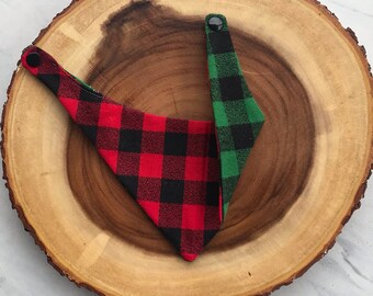 Buffalo Plaid Reversible Red and Green Dog Bandana, Fall Plaid Bandana for Dogs, Winter Dog Outfit, Boy Dog, Over the Collar, Snap On