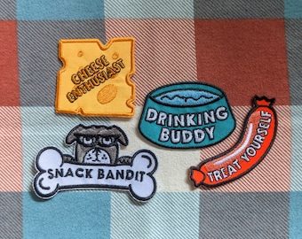Dog Merit Badge | Iron-On Patches for Dogs, Dog Bandana Badges, Embroidered Patch for Girl and Boy Dogs, Rescue Dog Gift, Pet Scout Badge