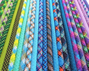 Custom COOL COLORS Rope Dog Leash, Cute Lead with Clip for Dog, Carabiner Pet Leash, Heavy Duty and Durable Leash for Big and Small Dogs
