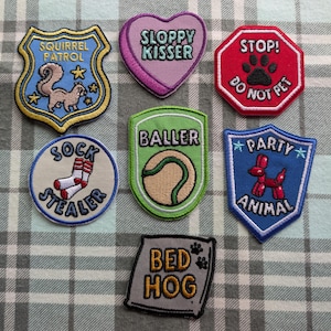 Dog Merit Badge | Iron-On Patches for Dogs, Dog Bandana Badges, Embroidered Patch for Girl and Boy Dogs, Rescue Dog Gift, Pet Scout Badge