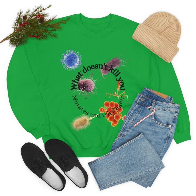 Microbiologia Regali divertenti di microbiologia Regalo per studenti di biologia Felpa girocollo in misto pesante unisex Camicia microbiologica di colore chiaro immagine 7