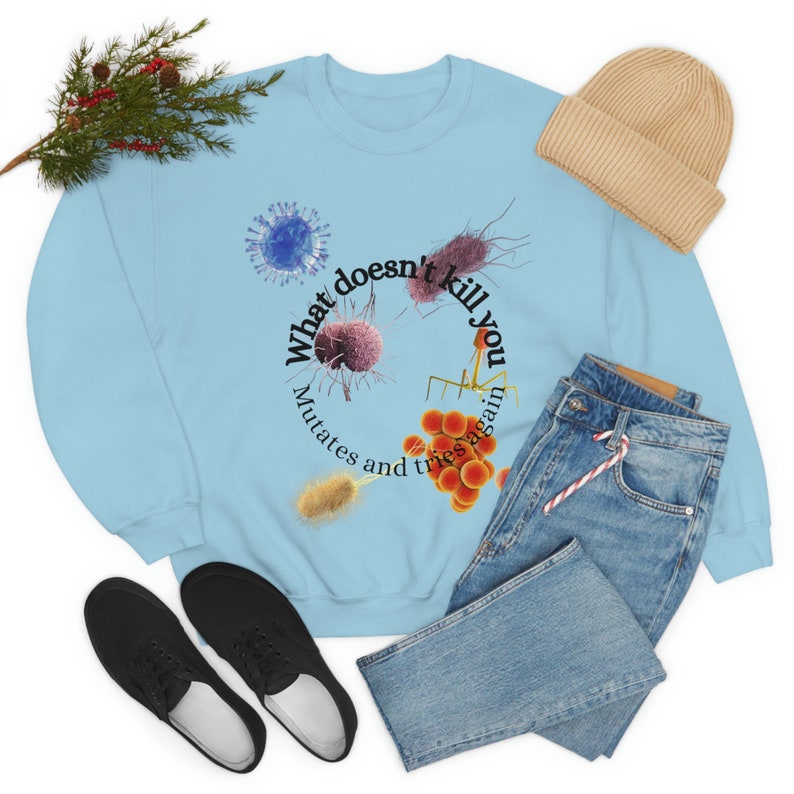 Microbiologia Regali divertenti di microbiologia Regalo per studenti di biologia Felpa girocollo in misto pesante unisex Camicia microbiologica di colore chiaro immagine 8