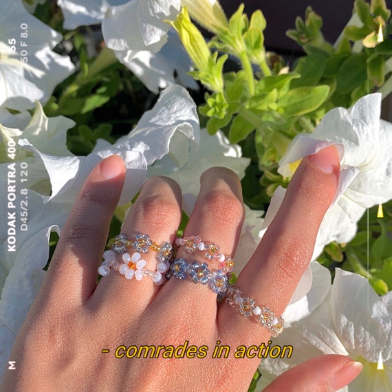 Details about / Daisy White Real Flower Glass Ball Resizable Copper Rings For Women Boho Vintage