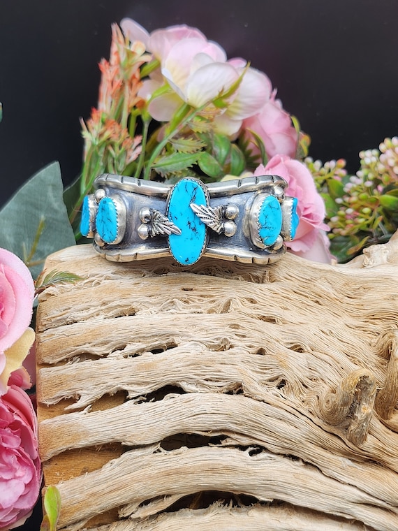 Turquoise Leaves Zuni Turquoise Sterling Silver Bracelet Native American Turquoise Leaves Zuni Turquoise Sterling Silver Bracelet Native American