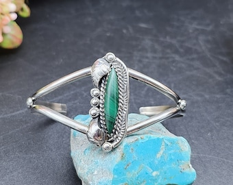 Vintage Navajo Handcrafted Malachite and sterling silver cuff bracelet, gift for her BC 109