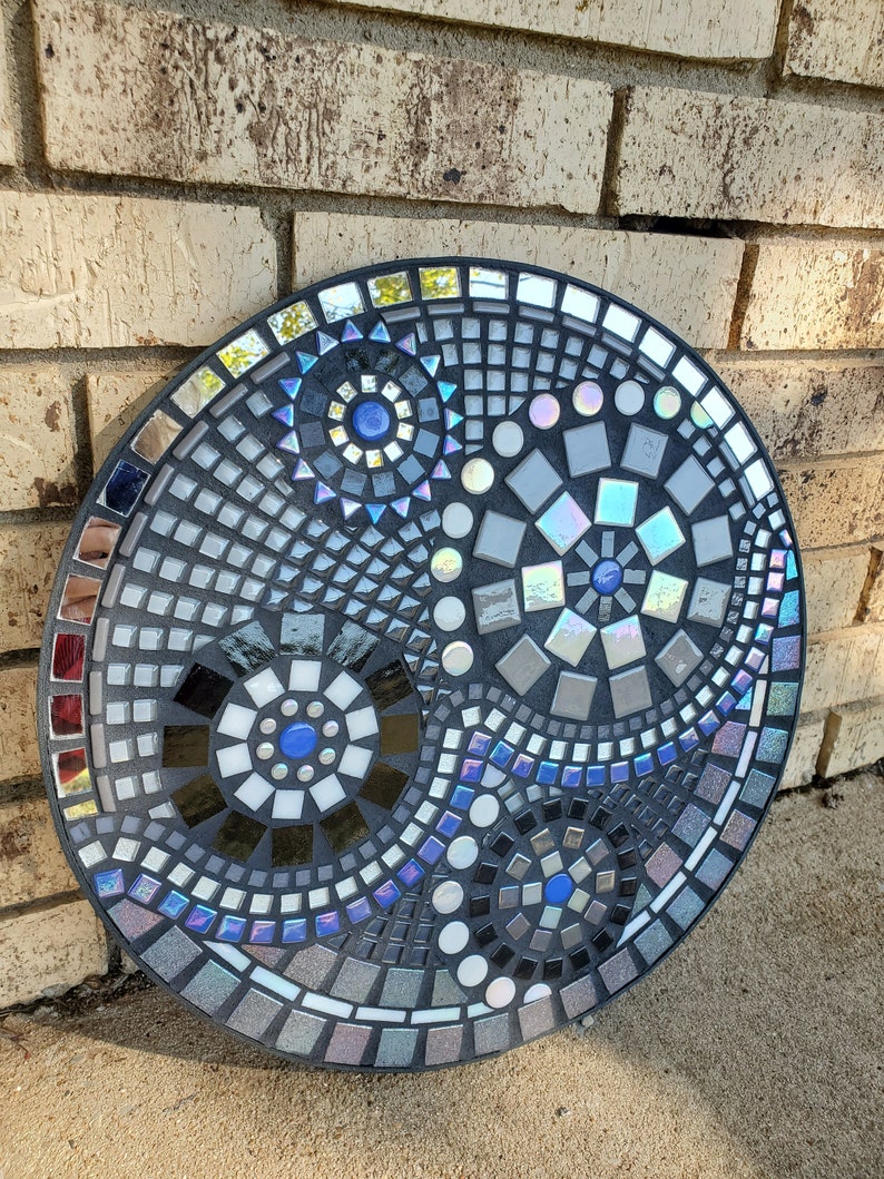 15 or 20 or 24 Mosaic Round Wall Hanging Shelf Art Customizable Etsy