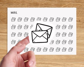 Può includere: Un foglio di carta adesiva bianca con la parola "MAIL" stampata in alto. Il foglio è pieno di piccole icone di buste nere e bianche. Due icone di buste più grandi sono parzialmente staccate dal foglio.