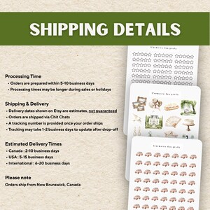 Puede incluir: Una pila de pegatinas decorativas con varios dise&ntilde;os, incluyendo estrellas, ilustraciones en miniatura de edificios y coches. Las pegatinas est&aacute;n dispuestas sobre una superficie clara, con el texto "SHIPPING DETAILS" en la parte superior.