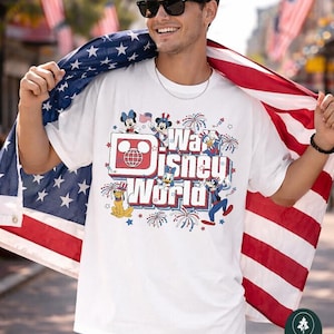 Comfort Colors Mickey and Friends 4th of July 2026 Shirt, Independence Day Gift, Disneyland Family Matching Tee, Walt DisneyWorld Shirt bild 1
