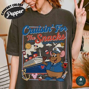 Funny Gus Gus Jaq Cruising For The Snacks Disneyland Cruise Comfort Color Gus Shirt, Disneyland Travel Shirt, Disneyland Trip 2026 Tee zdjęcie 2