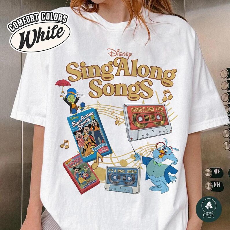 Retro Disneyland Sing-Along Songs Shirt, Retro 90s Disneyworld VHS Tape Tee, Funny Nostalgia Graphic Top, Classic Disneyland Music Fan Gift zdjęcie 6