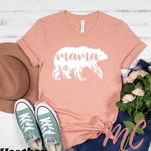 Mama Bär Shirt, Blumen Mama Bär, süßes Mama Shirt, Muttertagsgeschenk, Geschenk für Mama, Mama Leben, Mama T-Shirt, Natur Mama