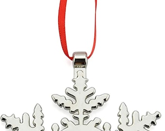 Villanova Wildcats  Snowflake Christmas Ornament