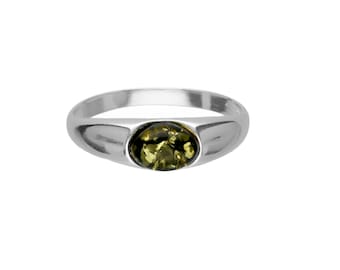 Ring Silver and Green Baltic Amber