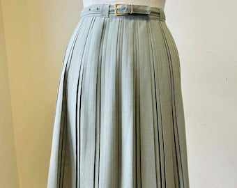 1950s Pleated Skirt Vintage Skirt / Pleats Waist 30 inches Mid Century Pleated Skirt Original 50s Skirt
