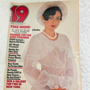 Vintage 19 Magazine 1979 March UK Teen Fashion Lifestyle Women.