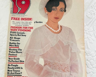 Vintage 19 Magazine 1979 March UK Teen Fashion Lifestyle Women.