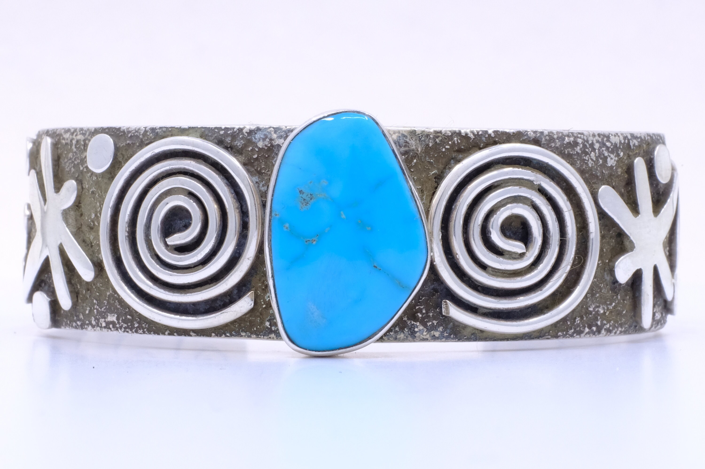 Unrivaled Native American Navajo Signed Huge Kingman Turquoise Sterling Silver Bracelet Unrivaled Native American Navajo Signed Huge Kingman Turquoise Sterling Silver Bracelet