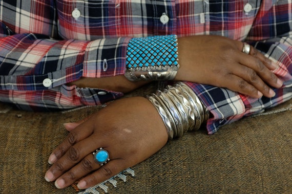 Award Winning Authentic Native American Navajo Turquoise Alice Lister Sterling Silver Bracelet Award Winning Authentic Native American Navajo Turquoise Alice Lister Sterling Silver Bracelet