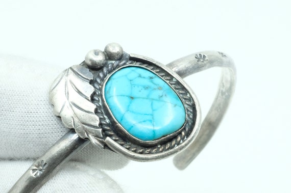 Sterling Silver Turquoise Vintage Navajo Cuff Bra… - image 8