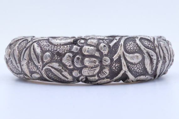 Vintage tibetan silver bangle - Gem