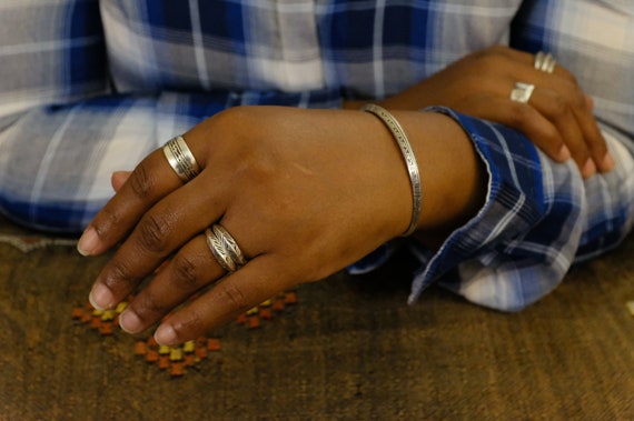 Fine Silver Etched African Tuareg Stacking Ring - image 9