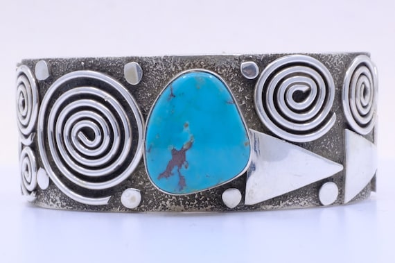 Ancient Petroglyph Native American Navajo Turquoise Sterling Silver Heavy Bracelet Ancient Petroglyph Native American Navajo Turquoise Sterling Silver Heavy Bracelet