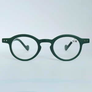 Matt Green Reading Glasses - Matte green round reading glasses. Available in +1 +1.50 +2 +2.50 and +3. Suitable for both men and women.