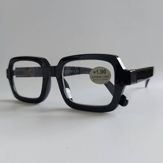 丈夫な長方形の黒の老眼鏡が新登場！新コレクション！スタイリッシュな