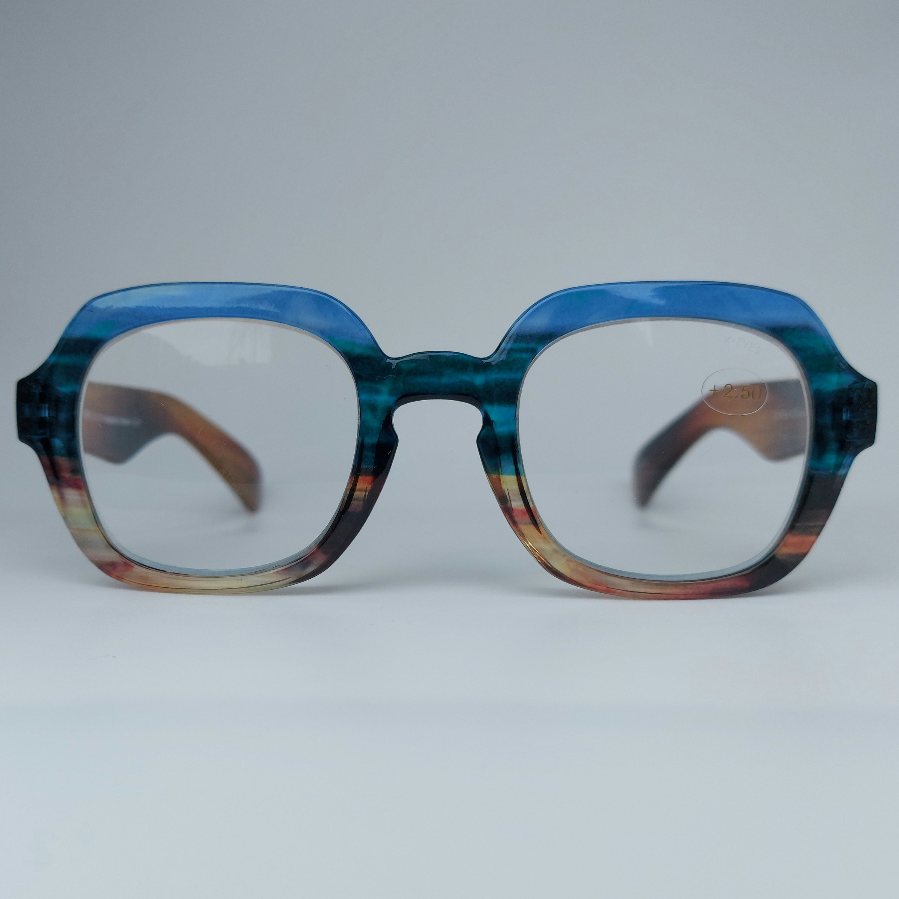 New! Luxurious large blue/brown reading glasses from the French brand K-Eyes. A fashion statement: +1.00 +1.50 +2.00 +2.50 +3.00.