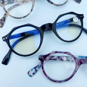 New collection 2023! Reading glasses, tortoise brown, beige/grey, purple and black. Black = bluefilter, +1.00 +1.50 +2.00 +2.50 +3.00 +3.50