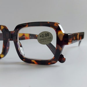 Nieuwe robuuste bruine rechthoekige leesbril, stylish new brown reading glasses, +1 +1.5 +2 +2.5 +3