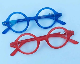 New! Super handy, round reading glasses. Available in blue and red. +1 +1.50 +2 +2.50 +3 +3.50. Round reading glasses blue and red