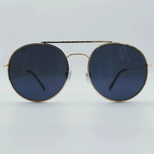 Zonnebril met grote ronde glazen, goudkleurig frame, grijze donkere glazen, sunglasses, gold, grey, fashion, gafas de sol, oculos, sun